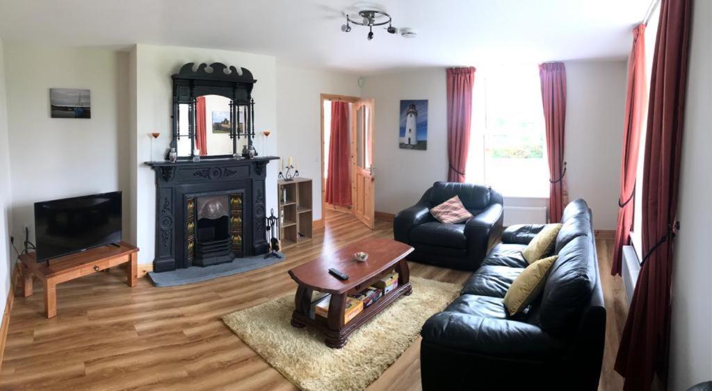 Joes Cottage Droíchead an Chláir Εξωτερικό φωτογραφία